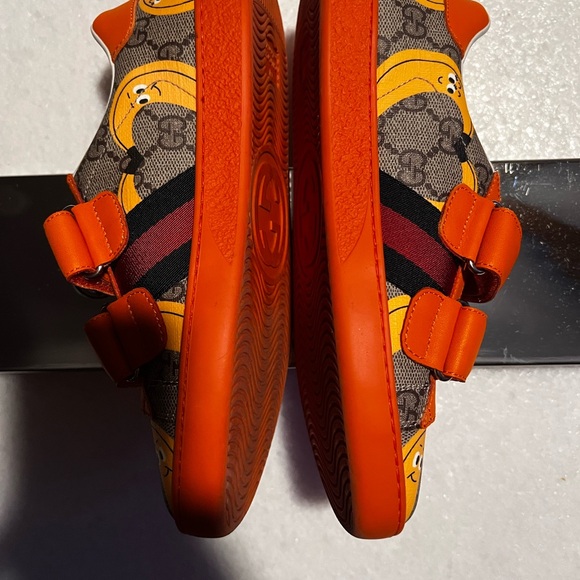 So Cool!
Gucci Kids 20mm Supreme Gg H2o Banana  Velcro Strap Sneakers Size 34(3) - Picture 7 of 9